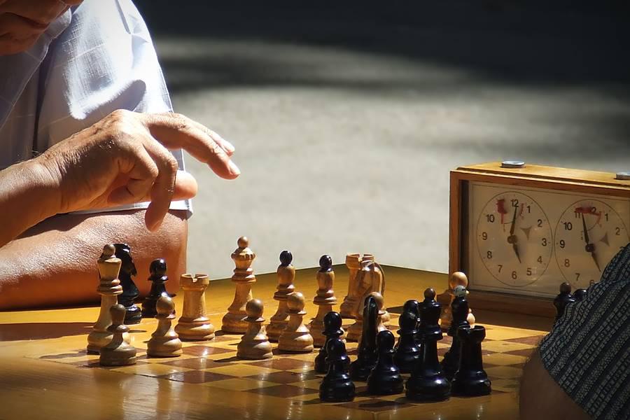 Mantén tu mente en forma jugando al ajedrez