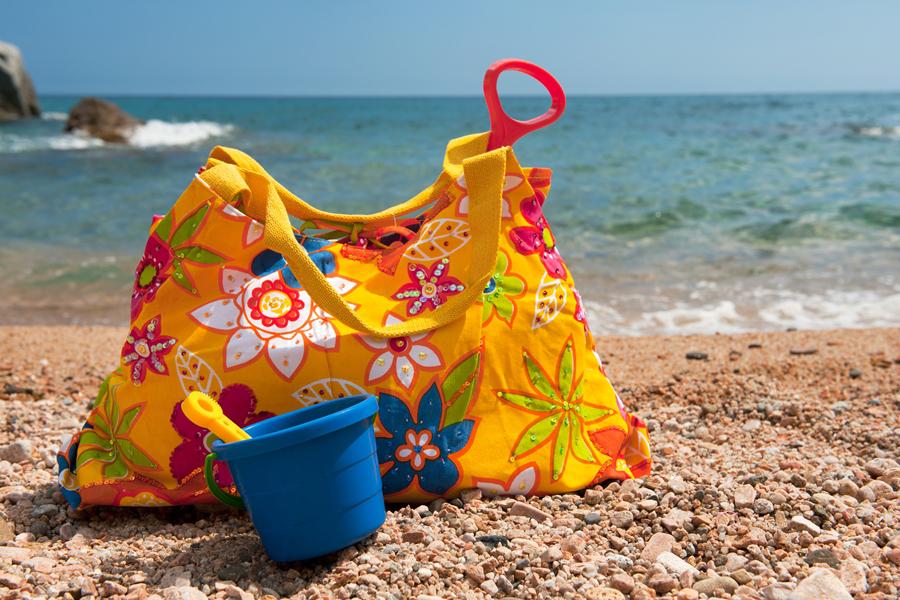 Bolsos playeros, la mejor alternativa para pasar el día de playa perfecto