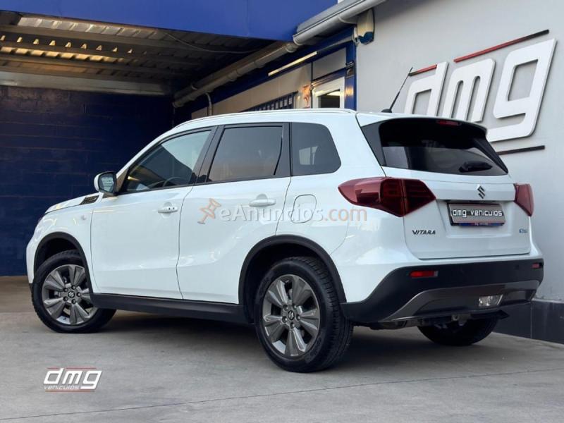 Suzuki Vitara 1.4T Mild Hybrid 110 CV 4x4 Automático S2