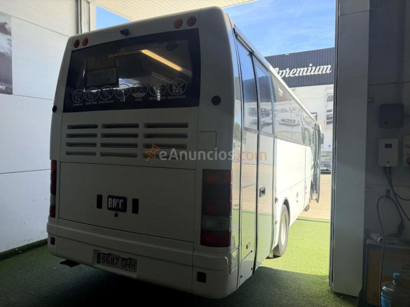 BMC PROBUS 850 TBX 242 CV 37 plazas - Autocar