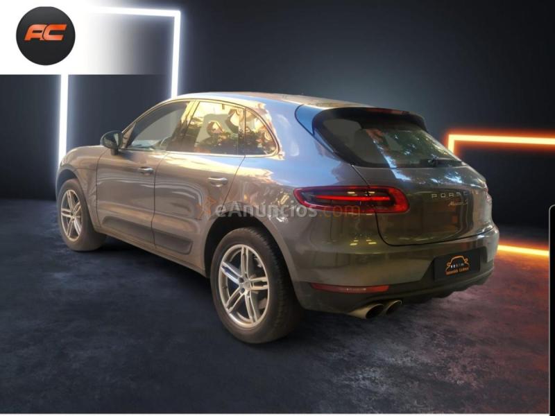 Porsche Macan S