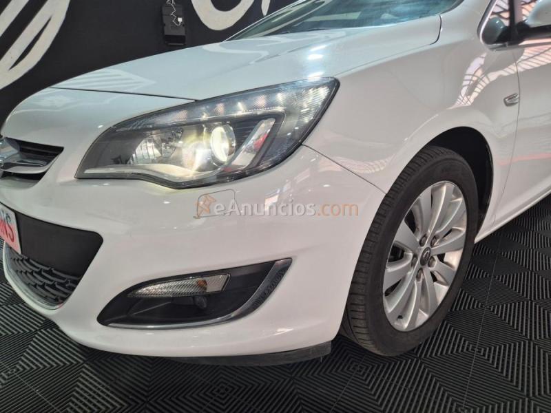 Opel Astra 1.7CDTI EXCELLENCE 130CV