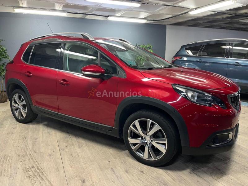 Peugeot 2008 Allure 1.2 PureTech 110 S&S