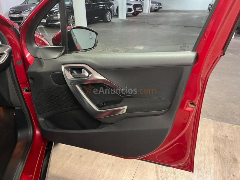 Peugeot 2008 Allure 1.2 PureTech 110 S&S