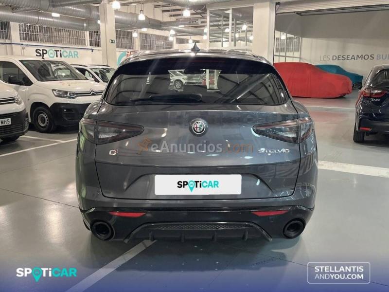 Alfa Romeo Stelvio  2.2 Diésel 154kW (210CV)  Q4 Veloce