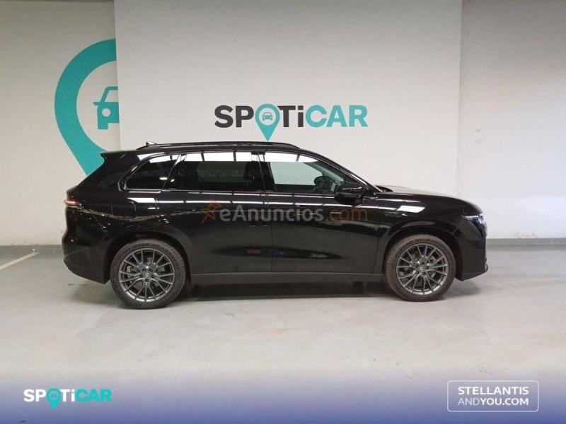 Leapmotor C10  C10 REEV 28.4 kWh  Auto Design