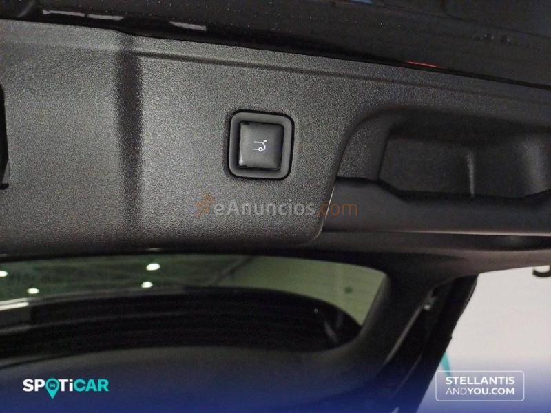 Leapmotor C10  C10 REEV 28.4 kWh  Auto Design
