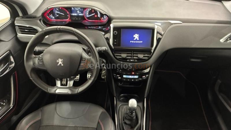 Peugeot 2008 1.2 PURETECH 110 S&S GT LINE 5P