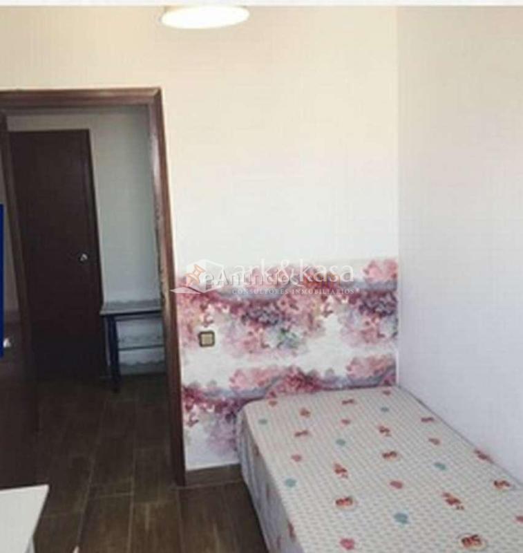 Habitación Alquiler CM Zona Benicalap
