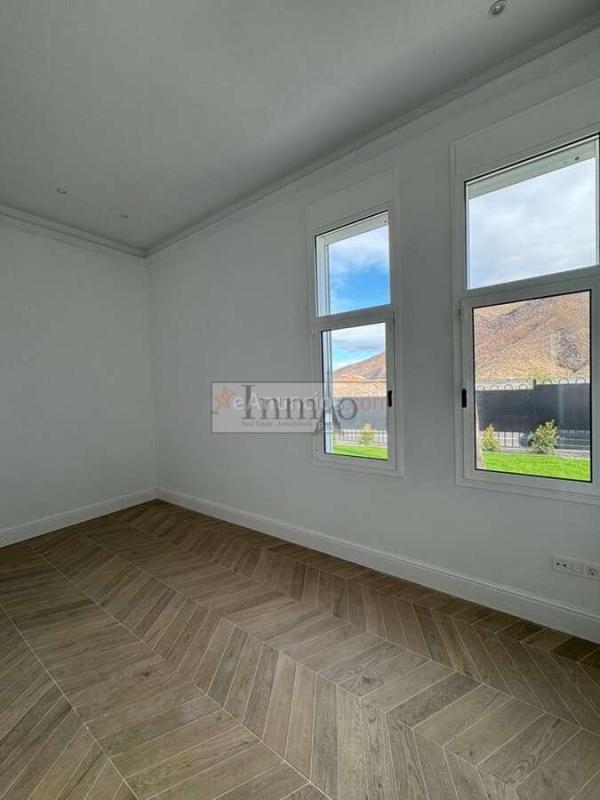 Villa independiente de lujo en exclusiva con Piscina privada y vistas al mar – Los Cristianos