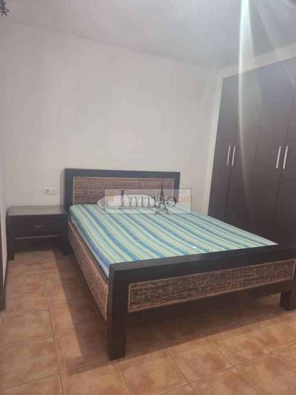 Adosado de 2 Dormitorios con Terraza, Garaje privado – Chayofa