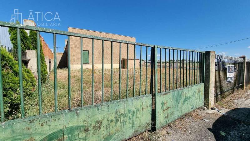 Venta de nave industrial, Peñaranda de Bracamonte, Salamanca.