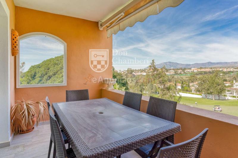(Ref.639550) Espectacular Piso con Terrazas en Las Terrazas de Guadalmina – Marbella