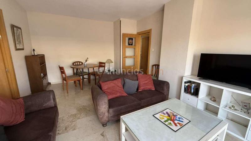 Piso de 4 dormitorios y 2 Baños