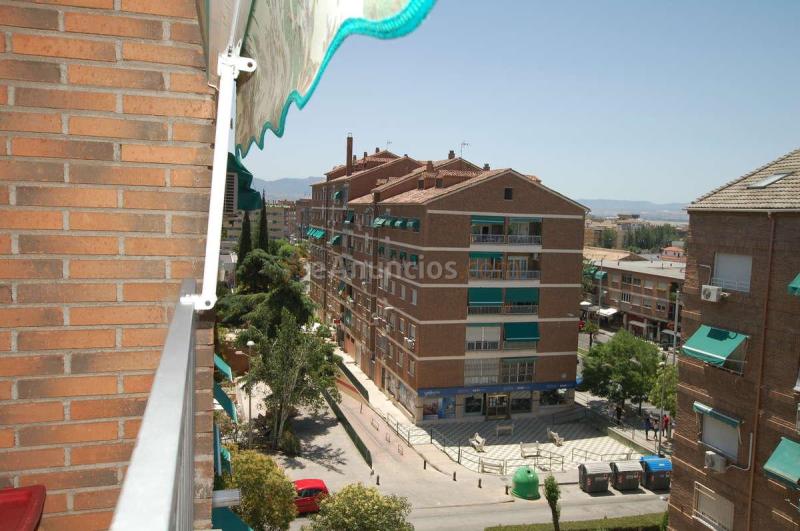 Piso de 4 dormitorios y 2 Baños