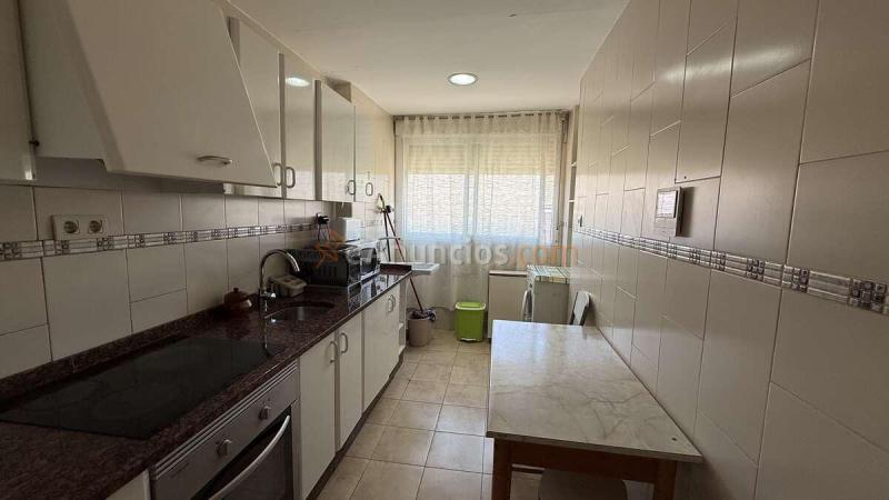 Piso de 4 dormitorios y 2 Baños