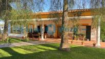 Chalet en venta en almendralejo – zona san marcos