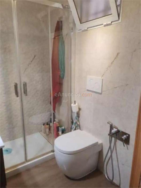 Piso reformado con plaza de aparcamiento en Suárez, Málaga capital