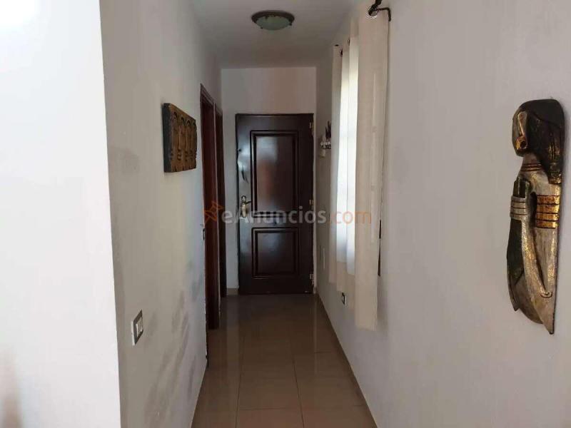 Apartamento en planta baja con terraza, piscina y orientación sur en Costa del Silencio-Las Galletas