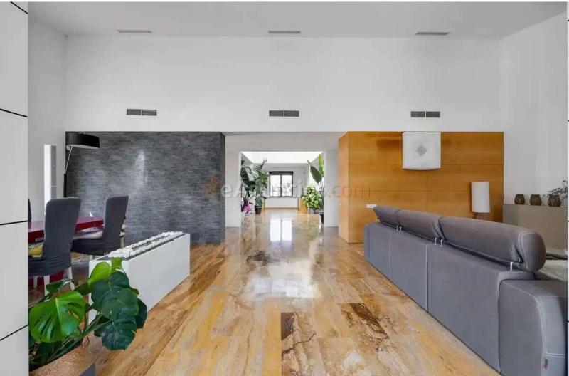 Villa mediterránea de lujo en Algezares, Murcia, con parcela de 3.800 m y vistas al Valle de la Fuensanta