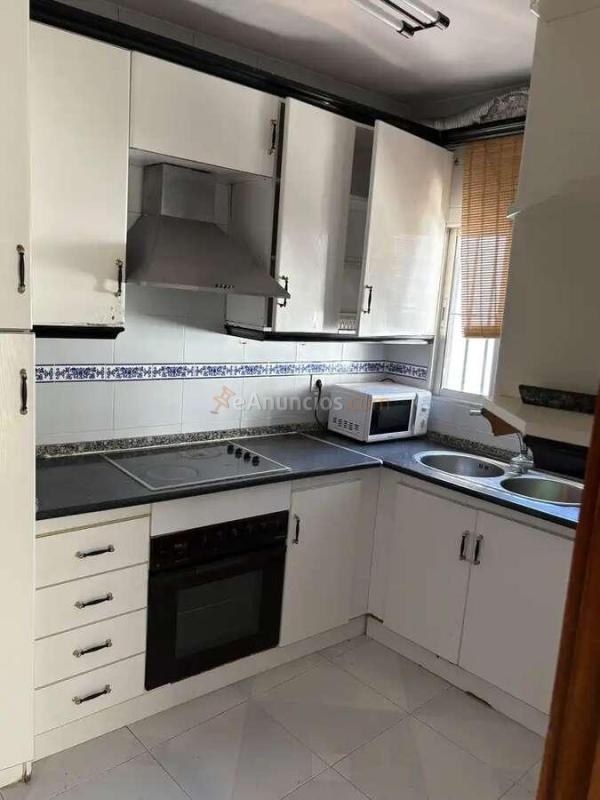 Apartamento de 1 dormitorio con trastero en Calle Costanillas, Córdoba