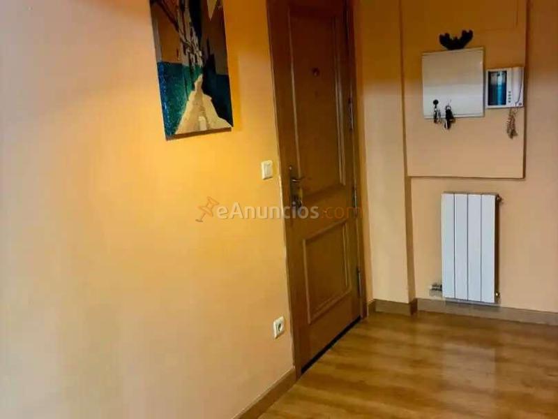 Entreplanta de 1 dormitorio con terraza cubierta, ascensor, garaje y trastero en Villarrapa