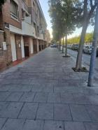Casa adosada con terraza de 70 m, jardín privado y garaje en Viladecans