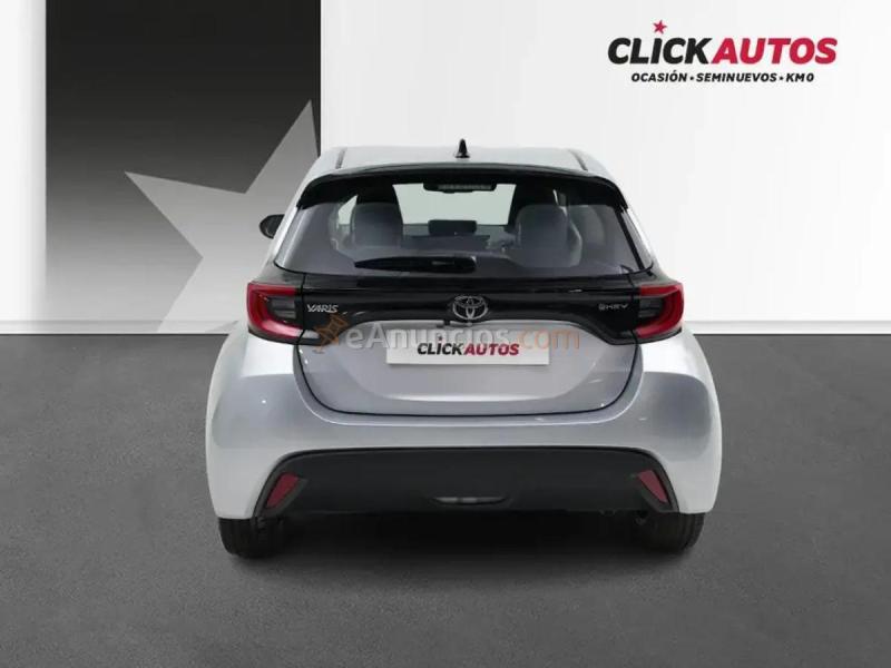 Toyota Yaris 1.5 e-CVT 116CV 120H Active Plus