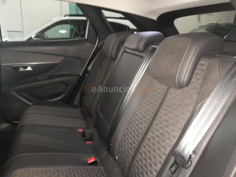Peugeot 3008  1.2 PureTech 96KW S&S  EAT8 Roadtrip