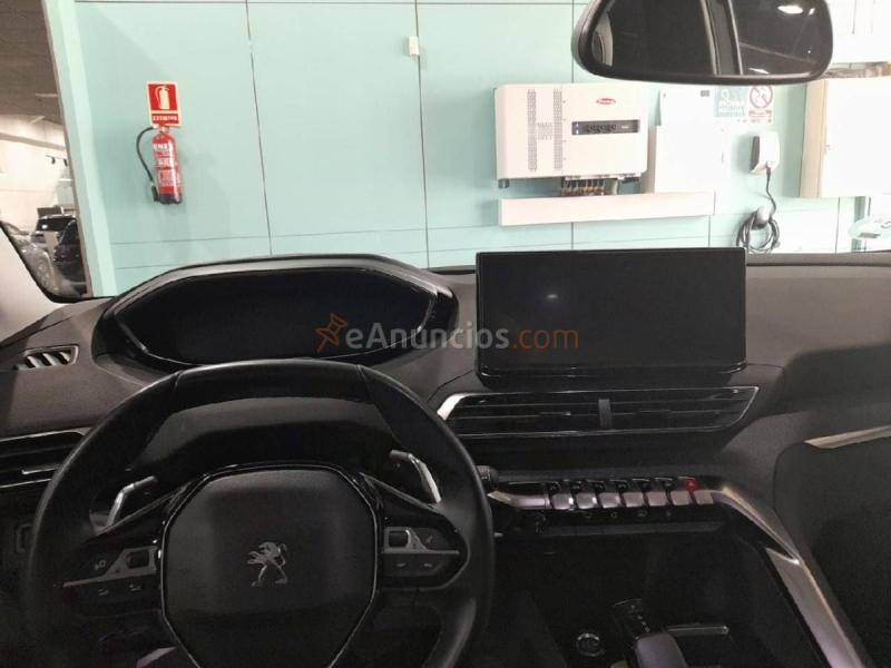 Peugeot 3008  1.2 PureTech 96KW S&S  EAT8 Roadtrip