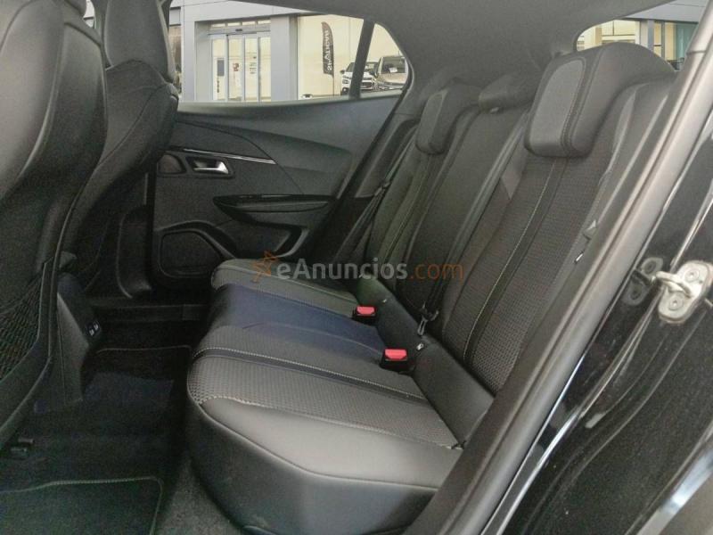 Peugeot 2008   Puretech 130 S&S 6 Vel. MAN GT