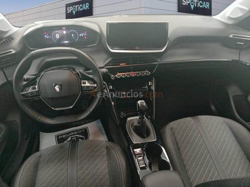 Peugeot 208   Puretech 100 Allure