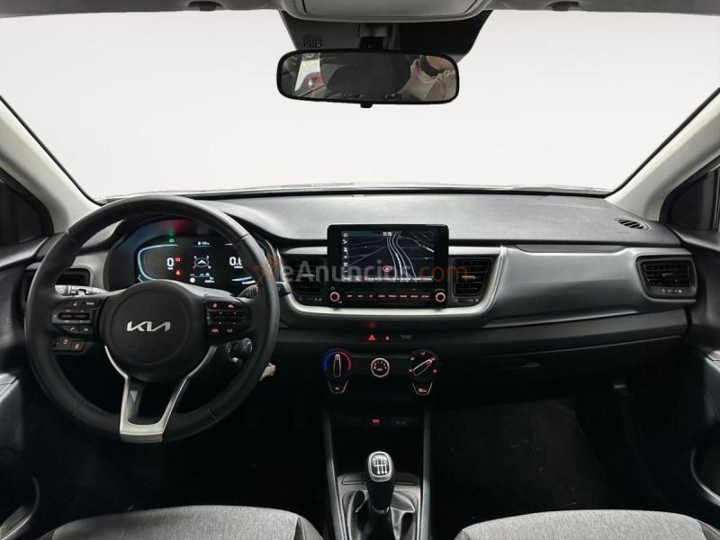 Kia Stonic 1.0 T-GDI MHEV 100 IMT CONCEPT GPS LL16 RADAR AR + CAM