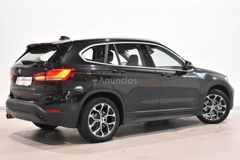 BMW X1 XDRIVE25E 220 CV BUSINESS DESIGN 