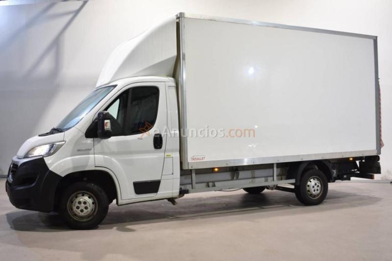 Fiat Ducato CHASIS CABINA CABINA CARROZADO PAQUETERO CAMIÓN 2.3 MULTIJET 140 CV CON PLATAFORMA 