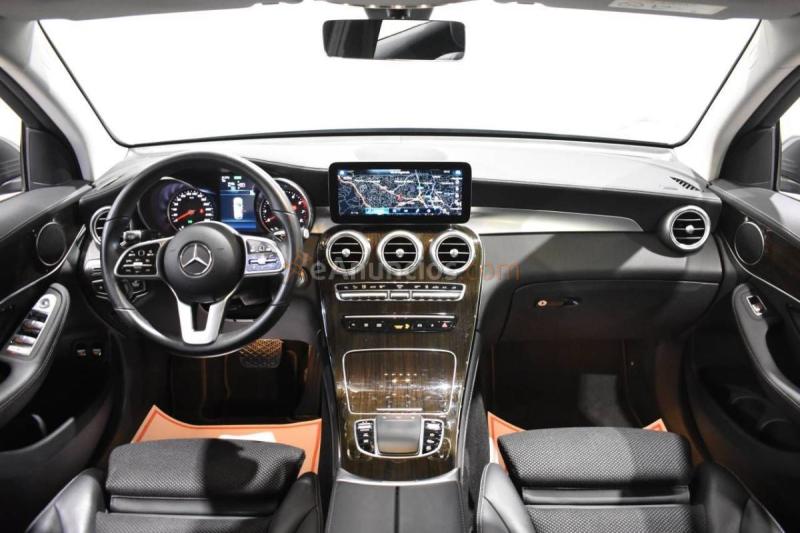 Mercedes GLC 300E 4MATIC 313 CV 9G-TRONIC 