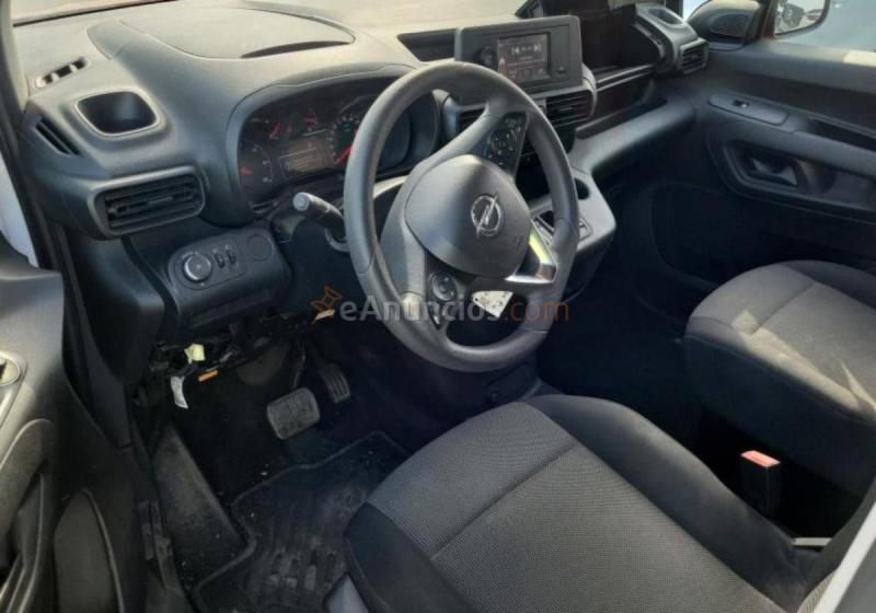 Opel Combo Cargo FURGÓN 100 ELÉCTRICO 800 KG 136 CV 