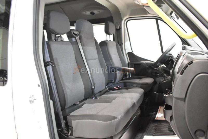 Renault Master FURGÓN ADAPTADO 3.5T L2H2 2.3 DCI 130 CV CON RAMPA PARA PMR MOVILIDAD REDUCIDA 