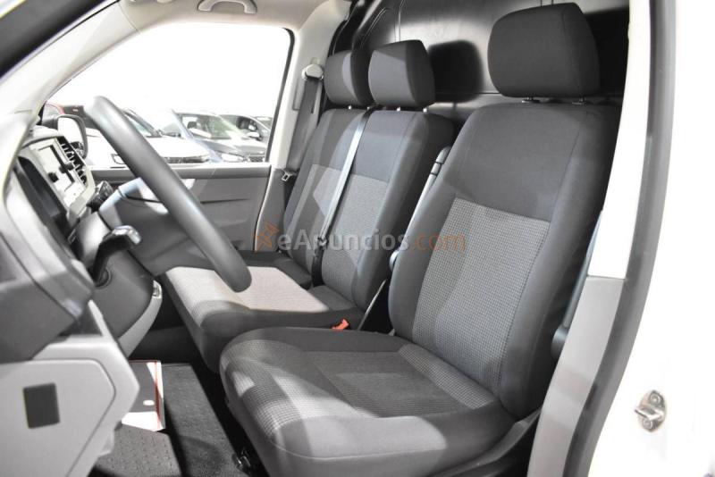 Volkswagen Transporter FURGÓN L1H1 2.0 TDI 110 CV 