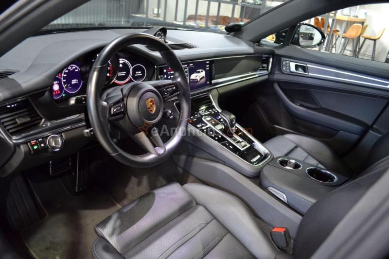 Porsche Panamera 4 E-Hybrid Platinum Edition