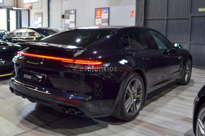 Porsche Panamera 4 E-Hybrid Platinum Edition