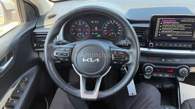 Kia Stonic 1.0 T-GDI MHEV IMT 74KW DRIVE 100 5P