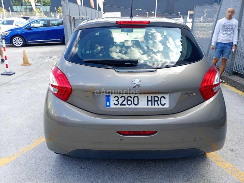 Peugeot 208 5P ACTIVE 1.2 VTi 82 