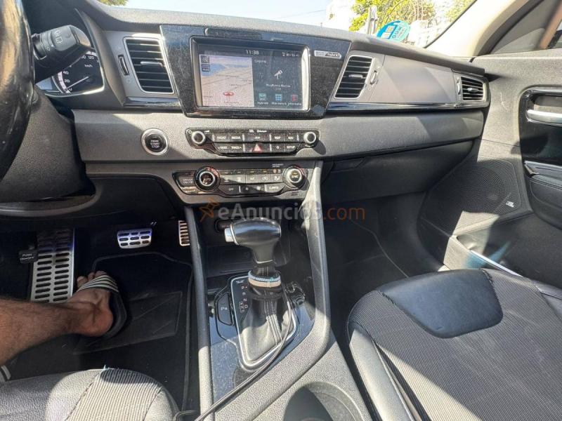 Kia Niro 1.6 GDi HEV 104kW (141CV) Concept 