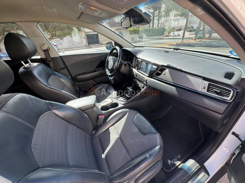Kia Niro 1.6 GDi HEV 104kW (141CV) Concept 