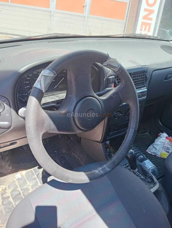 Volkswagen Polo 75 CONFORT PLUS 