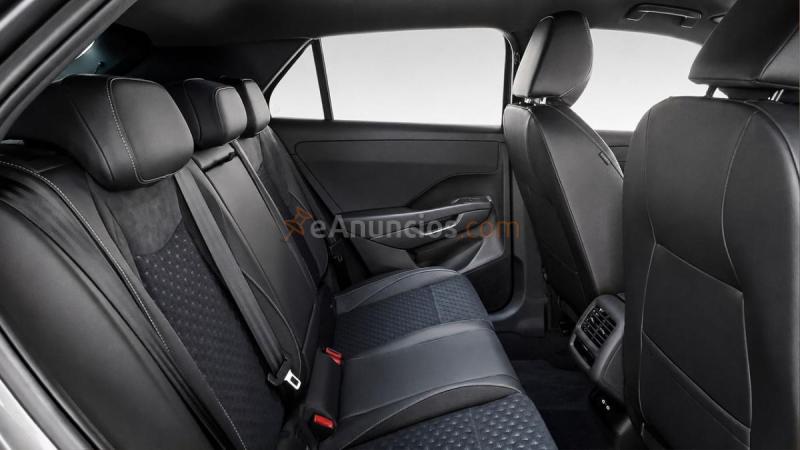 Volkswagen T-Roc R-LINE 1.5 eTSI 110KW DSG