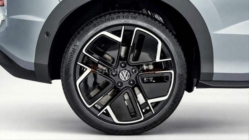 Volkswagen T-Roc R-LINE 1.5 eTSI 110KW DSG
