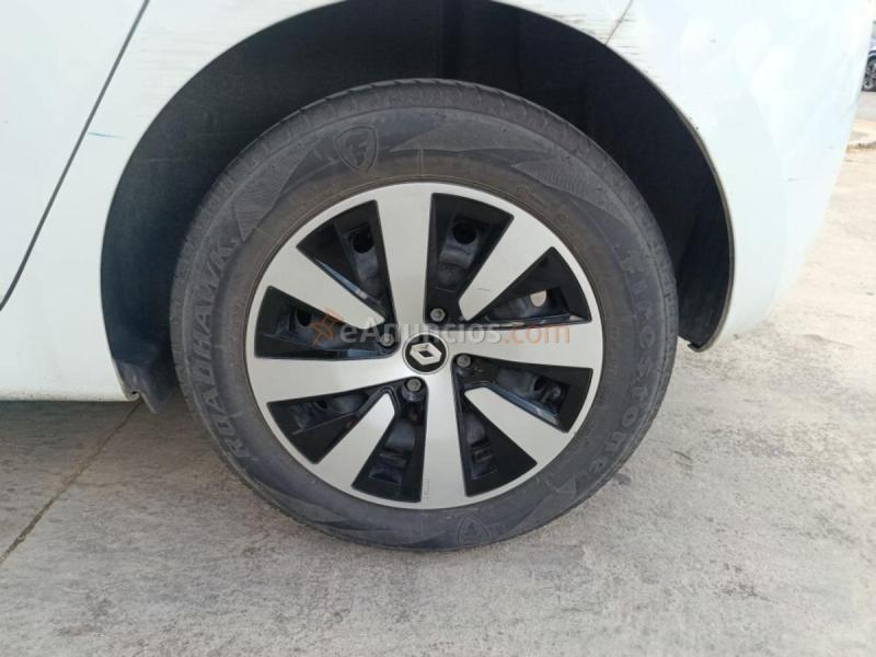 Renault Clio Equilibre TCe 67 kW 91CV 