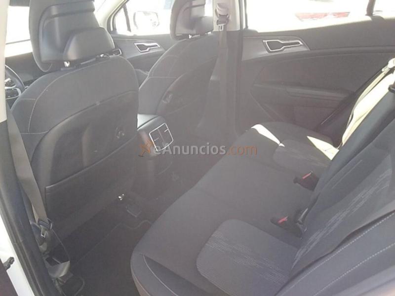 Kia Sportage 1.6 CRDi MHEV 100kW 136CV Business 4X4 